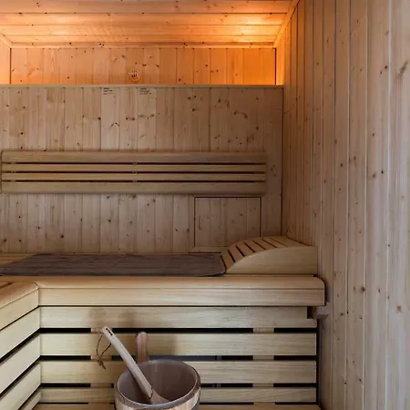 Luxus - Ostseeferienhaus Noor Holiday home Nieby (Nieby, Schleswig-Flensburg)