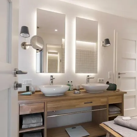 Luxus - Ostseeferienhaus Noor *